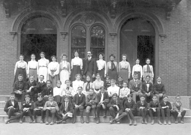 class Belknap 1901.jpg