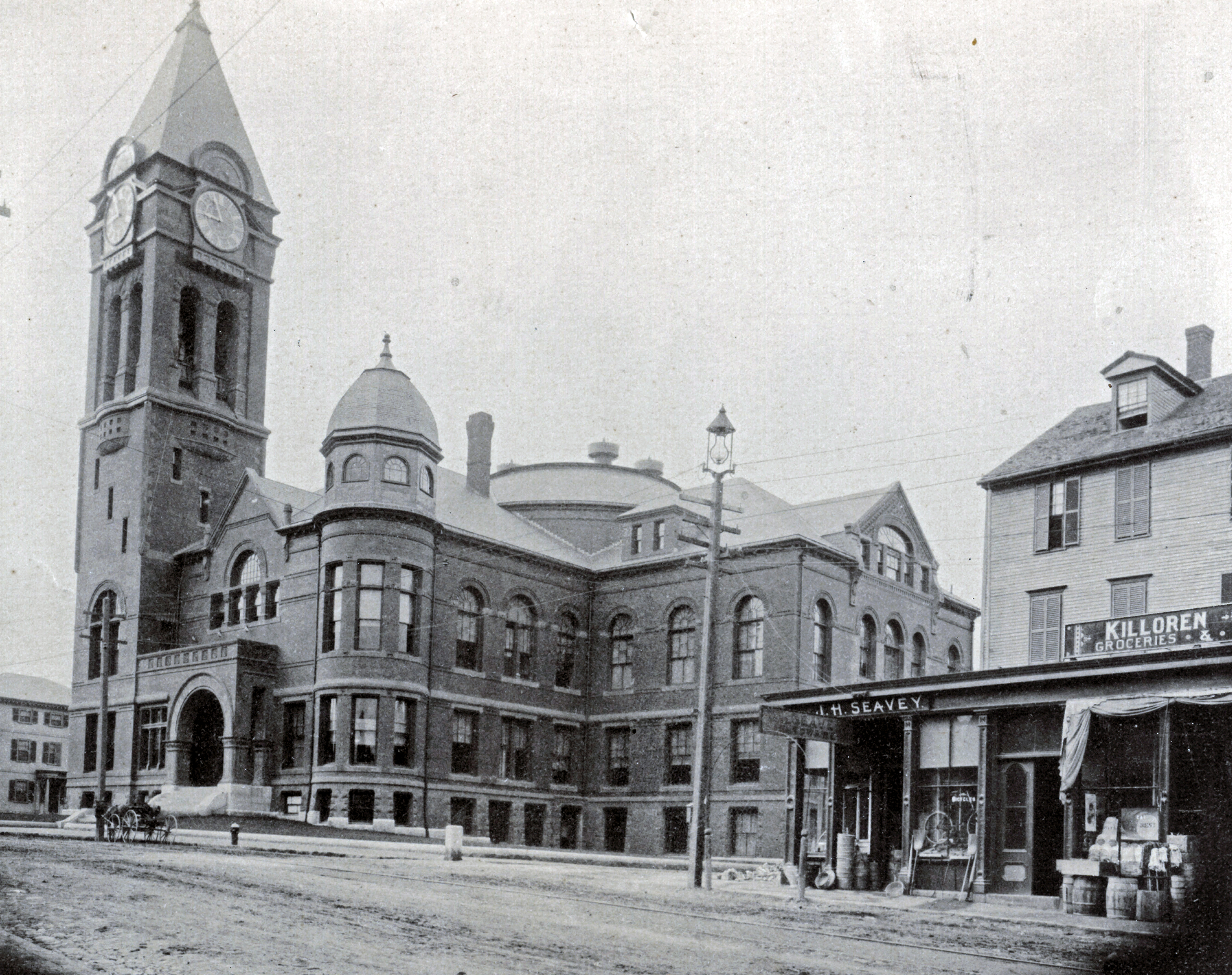 city hall opera house