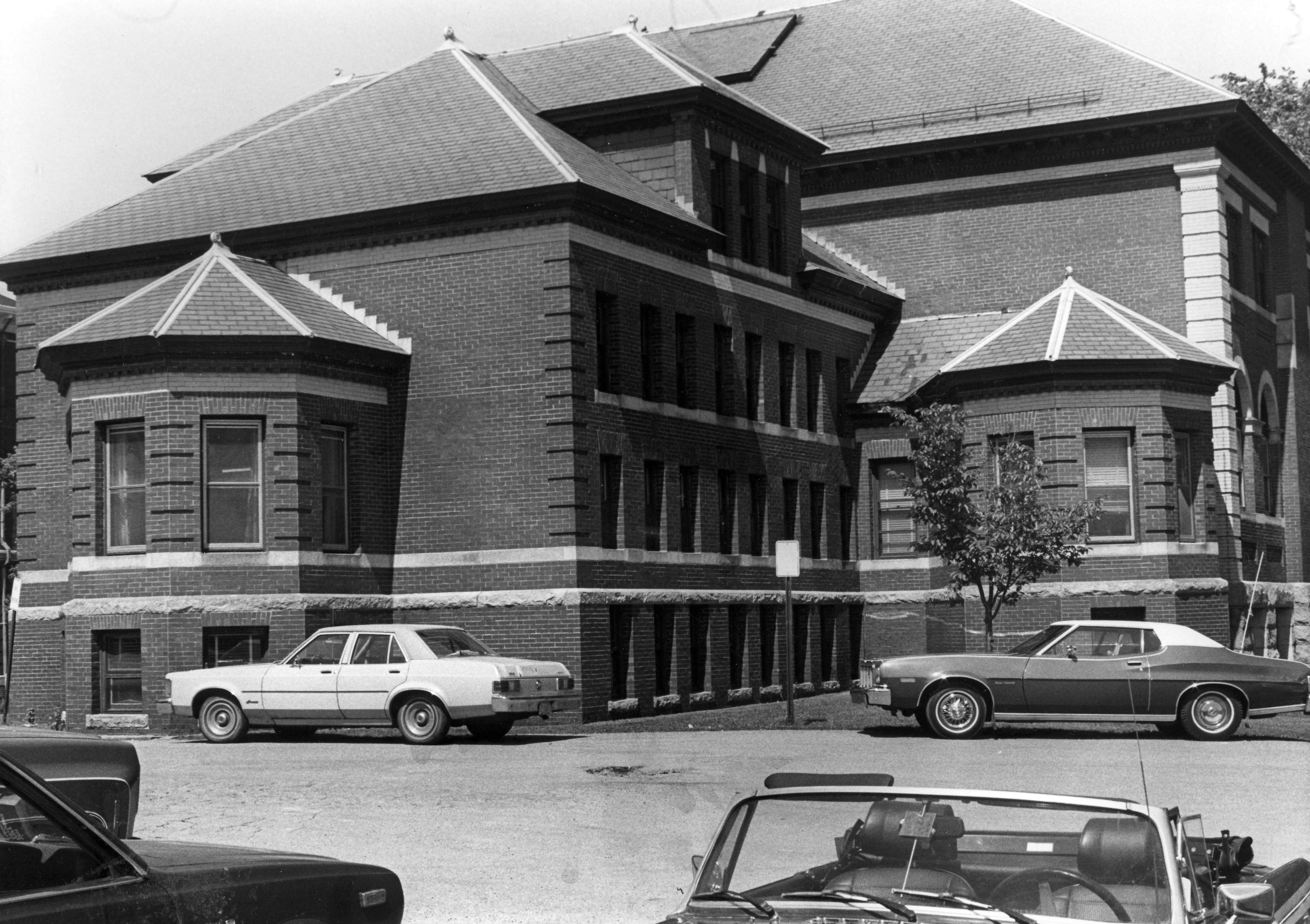 Dover Public Library