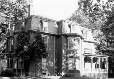 Daniel Hall house 2.jpg